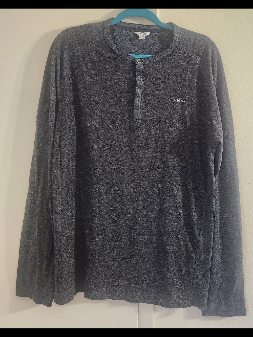 Calvin Klein Men's Long-Sleeve Henley Shirt - Charcoal